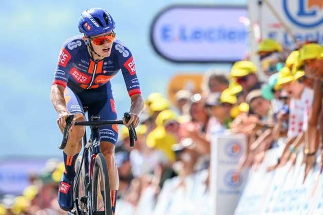 Tour de France 2025 Stage 13 PEYRAGUDES, FRANCE - JULY 18 : Onley Oscar (GBR) of Team Picnic PostNL at the finish line during stage 13 of the 112th edition of Tour de France an UCI World Tour 2.UWT Individual Time Trial stage for Men Elite of 11 km with start in Loudenvielle and finish in Peyragudes on July 18, 2025 in Peyragudes, France, 18 07 2025 ( Motordriver Kenny Verfaillie - Peyragudes France  Copyright: xVincentxKalutx