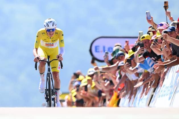Tour de France 2025 Stage 13 PEYRAGUDES, FRANCE - JULY 18 : Pogacar Tadej (SLO) of UAE Team Emirates - XRG at the finish line during stage 13 of the 112th edition of Tour de France an UCI World Tour 2.UWT Individual Time Trial stage for Men Elite of 11 km with start in Loudenvielle and finish in Peyragudes on July 18, 2025 in Peyragudes, France, 18 07 2025 ( Motordriver Kenny Verfaillie - Peyragudes France  Copyright: xVincentxKalutx