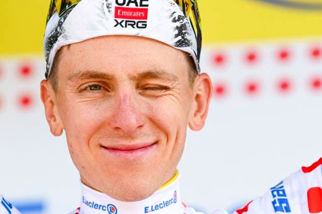 Tour de France 2025 Stage 13 PEYRAGUDES, FRANCE - JULY 18 : Pogacar Tadej (SLO) of UAE Team Emirates - XRG on the podium with the dotted jersey during stage 13 of the 112th edition of Tour de France an UCI World Tour 2.UWT Individual Time Trial stage for Men Elite of 11 km with start in Loudenvielle and finish in Peyragudes on July 18, 2025 in Peyragudes, France, 18 07 2025 ( Motordriver Kenny Verfaillie - Peyragudes France  Copyright: xVincentxKalutx