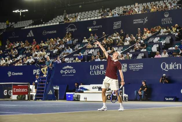 LOS CABOS TENNIS OPEN 2025 LOS CABOS TENNIS OPEN 2025 SHAPOVALOV VS WALTON 18072025 LOS CABOS, BAJA CALIFORNIA, MEXICO. Action photo of Denis Shapovalov of Canada during semifinal singles game of Los Cabos Tennis Open 2025 held at the Mextenis Stadium of the Cabo Sports Complex of Los Cabos, Baja California, Mexico. Foto de accion de Denis Shapovalov de Canada, durante juego de semifinal de singles en Los Cabos Tennis Open 2025 celebrado en el Estadio Mextenis del Cabo Sports Complex de Los Cabos, Baja California, Mexico. PHOTO BY IMAGENSHOP AGENCIA FOTOGRAFICA LOS CABOS BAJA CALIFORNIA MEXICO Copyright: xIMAGENSHOPxAGENCIAxFOTOGRAFICAx