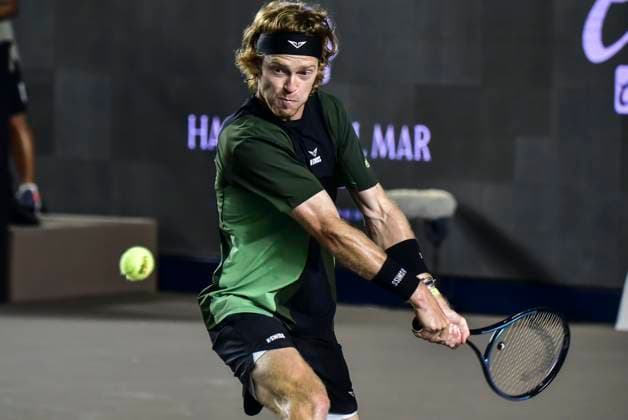 LOS CABOS TENNIS OPEN 2025 LOS CABOS TENNIS OPEN 2025 RUBLEV VS KOVACEVIC 18072025 LOS CABOS, BAJA CALIFORNIA, MEXICO. Action photo of Andry Rublev of Russia, during semifinal singles game of Los Cabos Tennis Open 2025 held at the Mextenis Stadium of the Cabo Sports Complex of Los Cabos, Baja California, Mexico. Foto de accion de Andry Rublev de Rusia, durante juego de semifinal de singles en Los Cabos Tennis Open 2025 celebrado en el Estadio Mextenis del Cabo Sports Complex de Los Cabos, Baja California, Mexico. PHOTO BY IMAGENSHOP AGENCIA FOTOGRAFICA LOS CABOS BAJA CALIFORNIA MEXICO Copyright: xIMAGENSHOPxAGENCIAxFOTOGRAFICAx