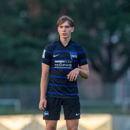 Fussball, Herren, Saison 2025 26, Testspiel, Hertha BSC U19 - SG Union Klosterfelde, Kennet Eichhorn (Hertha), 18.07. 2025, *** Soccer, Men, Season 2025 26, Test match, Hertha BSC U19 SG Union Klosterfelde, Kennet Eichhorn Hertha , 18 07 2025, Copyright: xSebastianxRäppold MatthiasxKochx