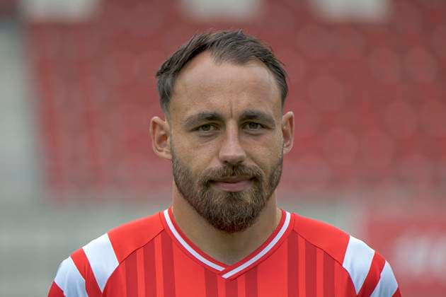 Robert Berger (HFC, 2) Hallescher FC, Mannschaft, Teamfoto, Portraets, Spielerfoto, Fussball, RL Nordost, Saison 2025 26, 17.07.2025 Halle Leuna Chemie Stadion ST Deutschland