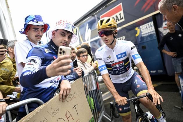 Belgian Remco Evenepoel of Soudal Quick-Step pictured at the start of stage 14 of the 2025 Tour de France cycling race, from Pau to Luchon-Superbagneres (183 km), on Saturday 19 July 2025 in France. The 112th edition of the Tour de France starts on Saturday 5 July in Lille, France, and will finish in Paris, France on the 27th of July. JASPERxJACOBS  x129555725x