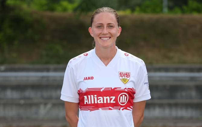BAU Stuttgart Fußball 2.Bundesliga Fototermin Julia Glaser ; VfB Stuttgart Frauen,Porträttermin 2025 2026