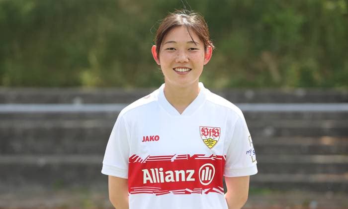 BAU Stuttgart Fußball 2.Bundesliga Fototermin Haruka Osawa ; VfB Stuttgart Frauen,Porträttermin 2025 2026