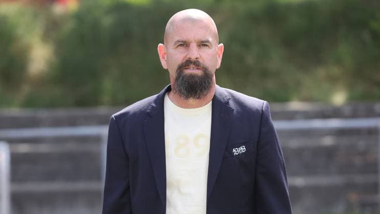 BAU Stuttgart Fußball 2.Bundesliga Fototermin Sascha Glass ; VfB Stuttgart Frauen,Porträttermin 2025 2026