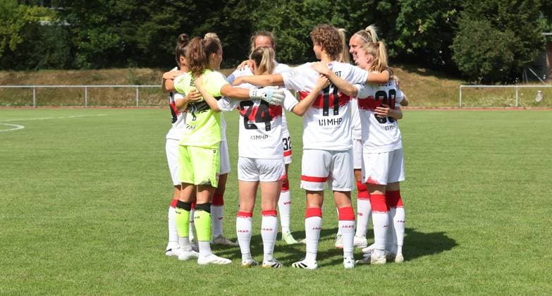 BAU Stuttgart Fußball 2.Bundesliga Fototermin Mannschaft der VfB Frauen macht einen Kreis ; VfB Stuttgart Frauen,Porträttermin 2025 2026