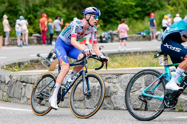 Tour de France 2025 Stage 14 LUCHON SUPERBAGNERES, FRANCE - JULY 19 : Vlasov Aleksandr (RUS) of Red Bull - BORA - Hansgrohe in action during stage 14 of the 112th edition of Tour de France an UCI World Tour 2.UWT cycling road race stage for Men Elite of 183 km with start in Pau and finish in Luchon Superbagneres on July 19, 2025 in Luchon Superbagneres, France, 19 07 2025 ( Motordriver Kenny Verfaillie - Luchon Superbagneres France  Copyright: xLucaxBettinix