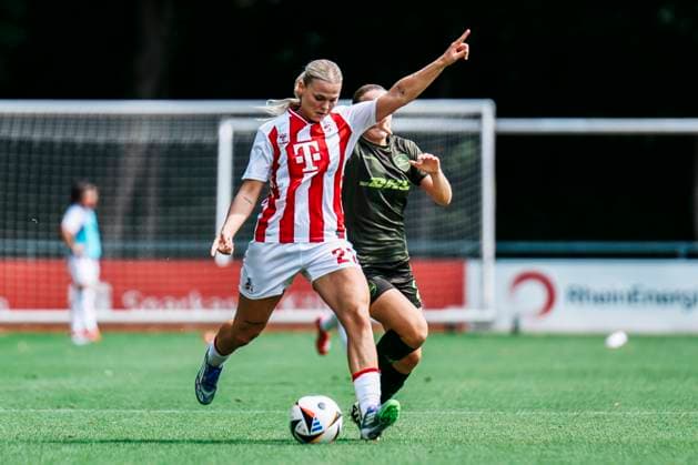 Testspiel: 1.FC Köln- OH Leuven; 19.07.2025 Julia Schiffarth (1. FC Köln, 22) am Ball beim Testspiel: 1.FC Köln- OH Leuven; Köln, Geißbockheim am 19.07.2025 Copyright: xBEAUTIFULxSPORTS Freisenx