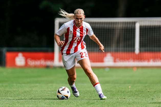 Testspiel: 1.FC Köln- OH Leuven; 19.07.2025 Julia Schiffarth (1. FC Köln, 22) am Ball beim Testspiel: 1.FC Köln- OH Leuven; Köln, Geißbockheim am 19.07.2025 Copyright: xBEAUTIFULxSPORTS Freisenx