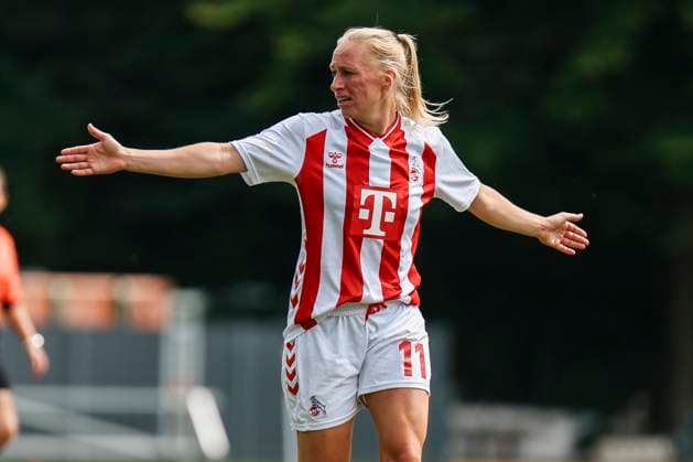Testspiel: 1.FC Köln- OH Leuven; 19.07.2025 Pauline Bremer (1. FC Köln, 11) gestikuliert beim Testspiel: 1.FC Köln- OH Leuven; Köln, Geißbockheim am 19.07.2025 Copyright: xBEAUTIFULxSPORTS Freisenx