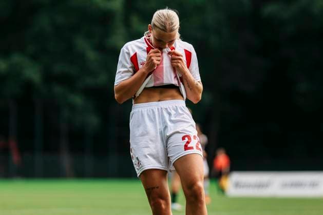 Testspiel: 1.FC Köln- OH Leuven; 19.07.2025 Julia Schiffarth (1. FC Köln, 22) frustiert nach einem Torschuss beim Testspiel: 1.FC Köln- OH Leuven; Köln, Geißbockheim am 19.07.2025 Copyright: xBEAUTIFULxSPORTS Freisenx