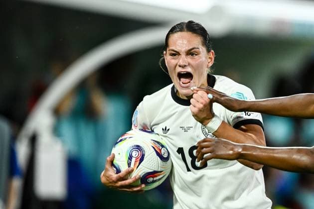 Giovanna Hoffmann (Germany) gestures during the UEFA Women s EURO 2025 Quarter-Final match between France and Germany at St. Jakob-Park on July 19, 2025 in Basel, Switzerland. (Photo by Harry Langer DeFodi Images)