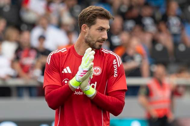 Testspiel: FSV Frankfurt - Eintracht Frankfurt, 19.07.2025 Kevin Trapp (Eintracht Frankfurt 1), Freisteller, Portrait Porträt, FSV Frankfurt - Eintracht Frankfurt, Frankfurt, PSD Bank Arena, 19.7.2025 *** Test match FSV Frankfurt Eintracht Frankfurt, 19 07 2025 Kevin Trapp Eintracht Frankfurt 1 , clipping, portrait portrait, FSV Frankfurt Eintracht Frankfurt, Frankfurt, PSD Bank Arena, 19 7 2025 Copyright: xBEAUTIFULxSPORTS Gawlikx