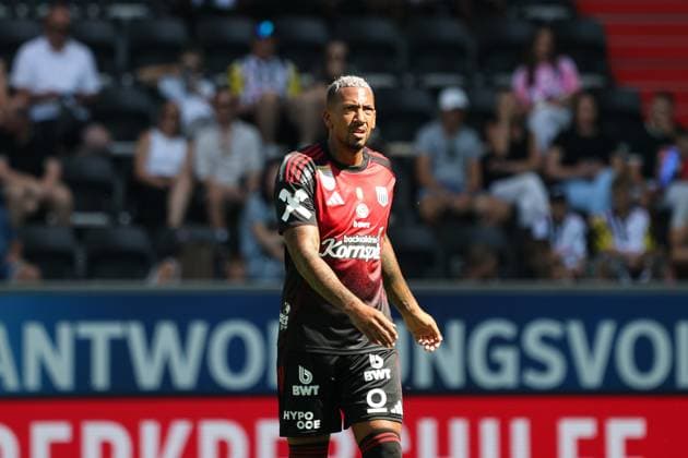 19.07.2025, Linz, AUT, Unterwegs in Oberösterreich, Summer Series Upper Austria, Testspiel, LASK, Linzer ASK, 1. FC Union Berlin, Union Berlin, Raiffeisen Arena, Linz, im Bild Jerome Boateng, LASK,