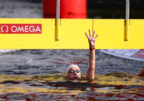 Sport Bilder des Tages (250720) -- SINGAPORE, July 20, 2025 -- Florian Wellbrock of Germany celebrates after the mixed 4X1500m relay final of open water at the World Aquatics Championships 2025 in Singapore, July 20, 2025. ) (SP)SINGAPORE-OPEN WATER-WORLD AQUATICS CHAMPIONSHIPS-MIXED 4X1500M RELAY LuoxYuan 
