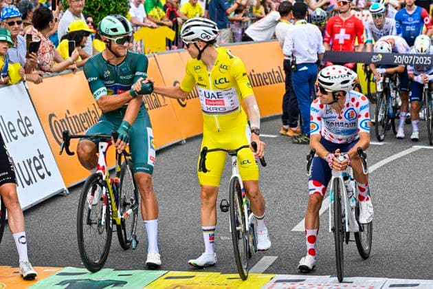 Tour de France 2025 Stage 15 CARCASSONNE, FRANCE - JULY 20 : Milan Jonathan (BEL) of Lidl - Trek, Pogacar Tadej (SLO) of UAE Team Emirates - XRG, Martinez Lenny (FRA) of Bahrain - Victorious at the start line during stage 15 of the 112th edition of Tour de France an UCI World Tour 2.UWT cycling road race stage for Men Elite of 169 km with start in Muret and finish in Carcassonne on July 20, 2025 in Carcassonne, France, 20 07 2025 ( Motordriver Kenny Verfaillie - Carcassonne France  Copyright: xJanxDexMeuleneirx