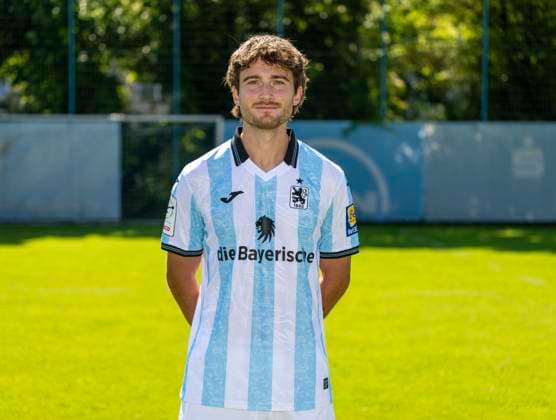 20.07.2025, Fussball 3. Liga 2025 2026, TSV 1860 München, Porträttermin 2025 2026 an der Grünwalderstrasse, München. Tim Danhof; TSV 1860 München