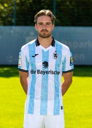 20.07.2025, Fussball 3. Liga 2025 2026, TSV 1860 München, Porträttermin 2025 2026 an der Grünwalderstrasse, München. David Philipp; TSV 1860 München