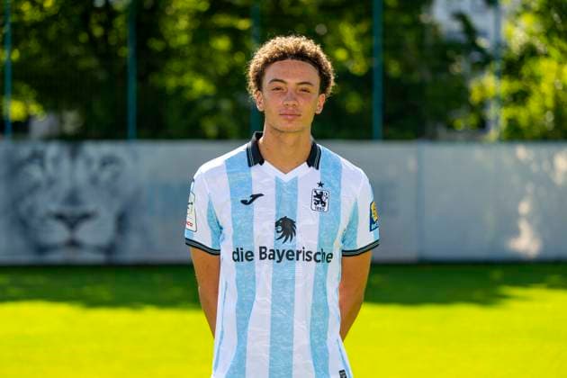20.07.2025, Fussball 3. Liga 2025 2026, TSV 1860 München, Porträttermin 2025 2026 an der Grünwalderstrasse, München. Samuel Althaus; TSV 1860 München