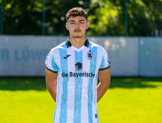 20.07.2025, Fussball 3. Liga 2025 2026, TSV 1860 München, Porträttermin 2025 2026 an der Grünwalderstrasse, München. Sean Dulic; TSV 1860 München