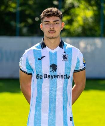 20.07.2025, Fussball 3. Liga 2025 2026, TSV 1860 München, Porträttermin 2025 2026 an der Grünwalderstrasse, München. Sean Dulic; TSV 1860 München
