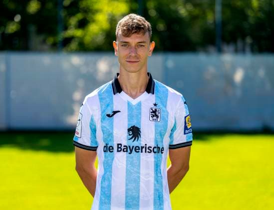 20.07.2025, Fussball 3. Liga 2025 2026, TSV 1860 München, Porträttermin 2025 2026 an der Grünwalderstrasse, München. Manuel Pfeifer; TSV 1860 München