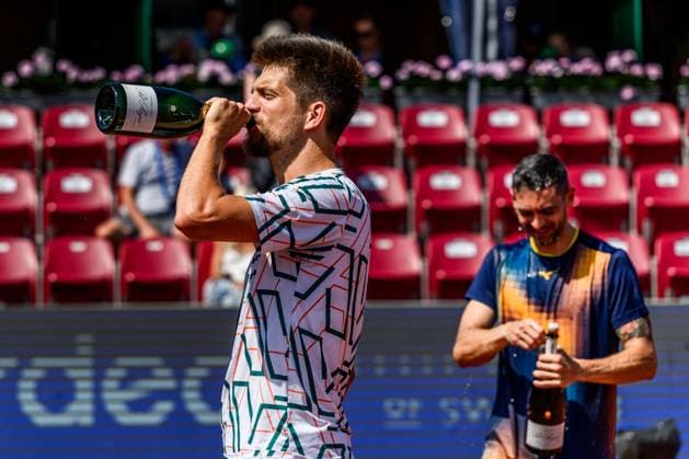250720 Sander Arends of Netherlands and Guido Andreozzi of Argentina celebrate winning in the doubles final tennis match during day 8 on July 20, 2025 in Bastad. Photo: Mathilda Schuler BILDBYRAN kod MA MA0849 tennis ATP, Tennis Herren 250 nordea open bbeng jubel Copyright: MATHILDAxSCHULER BB250720MA044