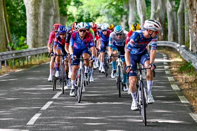 Tour de France 2025 Stage 15 CARCASSONNE, FRANCE - JULY 20 : Rider of Israel - Premier Tech in action during stage 15 of the 112th edition of Tour de France an UCI World Tour 2.UWT cycling road race stage for Men Elite of 169 km with start in Muret and finish in Carcassonne on July 20, 2025 in Carcassonne, France, 20 07 2025 ( Motordriver Kenny Verfaillie - Carcassonne France  Copyright: xJanxDexMeuleneirx