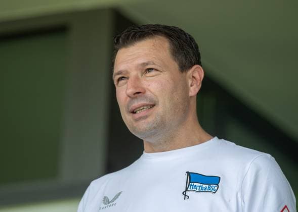 Fussball, Hertha BSC, Saison 2025 26, Saisoneröffnung, Vorstellung der Profis, Sportdirektor Benjamin Weber (Hertha BSC), 20.07. 2025,