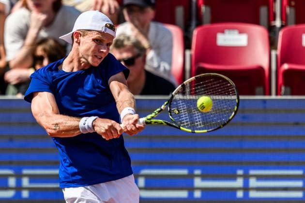 250720 Jesper de Jong of Netherlands competes in the singel final tennis match during day 8 on July 20, 2025 in Bastad. Photo: Mathilda Schuler BILDBYRAN kod MA MA0849 tennis ATP, Tennis Herren 250 nordea open bbeng Copyright: MATHILDAxSCHULER BB250720MA059