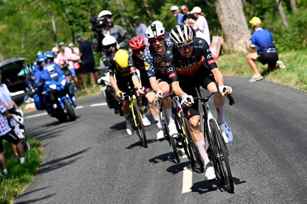 Tour de France 2025 Stage 15 CARCASSONNE, FRANCE - JULY 20 : during stage 15 of the 112th edition of Tour de France an UCI World Tour 2.UWT cycling road race stage for Men Elite of 169 km with start in Muret and finish in Carcassonne on July 20, 2025 in Carcassonne, France, 20 07 2025 ( Motordriver Kenny Verfaillie - Carcassonne France  Copyright: xJanxDexMeuleneirx