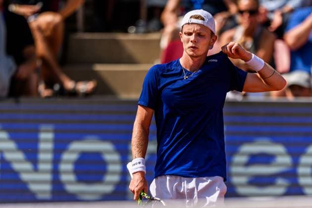 250720 Jesper de Jong of Netherlands competes in the singel final tennis match during day 8 on July 20, 2025 in Bastad. Photo: Mathilda Schuler BILDBYRAN kod MA MA0849 tennis ATP, Tennis Herren 250 nordea open bbeng Copyright: MATHILDAxSCHULER BB250720MA095