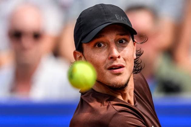 250720 Luciano Darderi of Italy competes in the singel final tennis match during day 8 on July 20, 2025 in Bastad. Photo: Mathilda Schuler BILDBYRAN kod MA MA0849 tennis ATP, Tennis Herren 250 nordea open bbeng Copyright: MATHILDAxSCHULER BB250720MA099