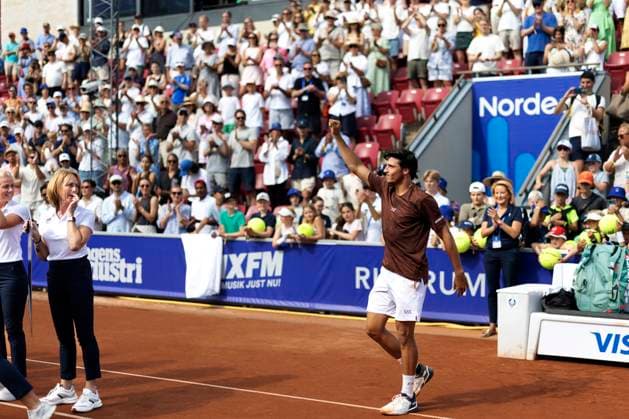 Luciano Darderi, Italy, wins Sunday s men s singles final against Jesper de Jong, Netherlands, during the Nordea Open tennis tournament in Bastad, , Sweden on July 20 2025. BASTAD SWEDEN x9200x