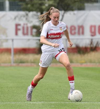 Stuttgart , Fußball Testspiel VfB Stuttgart Frauen vs. FC Heidenheim , Gillian Castor ( VfB )