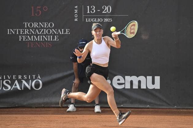Oksana Selekhmeteva at service during the final match of tournament against Petra Marcinko (CRO) - Women s singles tournament of WTA, Tennis Damen 125 ATV Bancomat Tennis Open at Circolo Antico Tiro a Volo on July 20, 2025 in Rome, Italy  Copyright: xRobertoxBettacchi IPAxSportx xipa-agency.netx xx IPA_60657607 IPA_Agency_IPA60657607