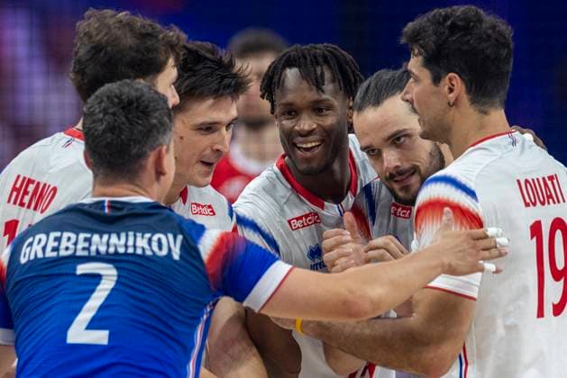 Men s Volleyball Nations League 2025 Theo Faure, Antoine Brizard, Yacine Louati during Men s Volleyball Nations League 2025 match between France and Poland in Gdansk, Poland on July 20, 2025. Gdansk Poland  Copyright: xAndrzejxIwanczukx originalFilename:iwanczuk-mensvoll250720_nppx7.jpg