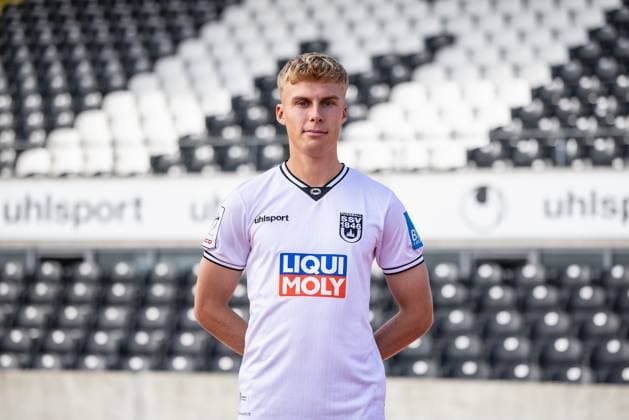 SSV Ulm 1846 Fußball; 3. Liga, Porträttermin 2025 2026 35 Julian Kudala; SSV Ulm 1846 Fußball; 3. Liga, Porträttermin 2025 2026 Foto: Lucca Fundel Ulm Donaustadion Ulm Baden-Württemberg Deutschland