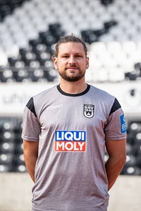 SSV Ulm 1846 Fußball; 3. Liga, Porträttermin 2025 2026 Mannschaftsarzt Dr. Alexander Henze; SSV Ulm 1846 Fußball; 3. Liga, Porträttermin 2025 2026 Foto: Lucca Fundel Ulm Donaustadion Ulm Baden-Württemberg Deutschland