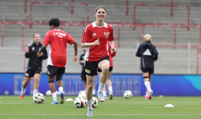 Lisa Heiseler Einzelbild Freisteller Aktion Fußball Fussball Frauen Damen Bundesliga Saison 2025 2026 21.07.2025 Trainingsauftakt 1.FC Union Berlin DFL regulations prohibit any use of photographs as image sequences and or quasi-video