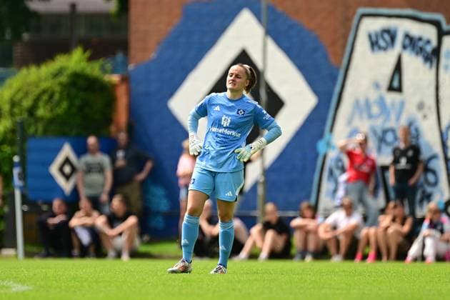 Fußball I Frauen I Saison 2025-2026 I Testspiel I Hamburger SV - Holstein Kiel I 20.07.2025 Nahaufnahme, Einzelfoto, Freisteller, Portrait, Porträt, Einzelbild, Einzelfoto, Körper: Laura Sieger (18, Hamburger SV) Hamburg Paul Hauenschild Sportanlage Hamburg Deutschland Copyright: xLobeca FelixxSchlikisx