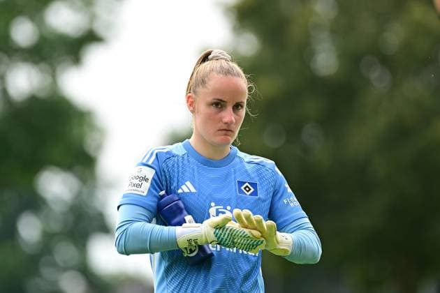 Fußball I Frauen I Saison 2025-2026 I Testspiel I Hamburger SV - Holstein Kiel I 20.07.2025 Nahaufnahme, Einzelfoto, Freisteller, Portrait, Porträt, Einzelbild, Einzelfoto, Körper: Laura Sieger (18, Hamburger SV) Hamburg Paul Hauenschild Sportanlage Hamburg Deutschland Copyright: xLobeca FelixxSchlikisx
