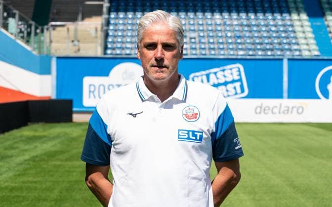 Dirk Flock, FC Hansa Rostock, 3. Liga, Fußball, Portraittermin 2025 2026 Co-Trainer Dirk Flock (FC Hansa Rostock) beim Potraitfototermin im Ostseestadion. Rostock Ostseestadion Mecklenburg-Vorpommern Deutschland