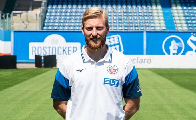 Daniel Rellmann, FC Hansa Rostock, 3. Liga, Fußball, Portraittermin 2025 2026 Athletik-Reha-Trainer Daniel Rellmann (FC Hansa Rostock) beim Potraitfototermin im Ostseestadion. Rostock Ostseestadion Mecklenburg-Vorpommern Deutschland