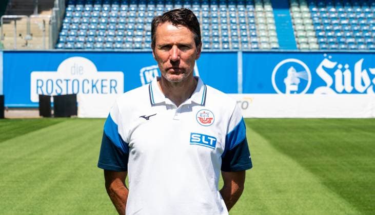 Reinhard Schnittker, FC Hansa Rostock, 3. Liga, Fußball, Portraittermin 2025 2026 Athletiktrainer Reinhard Schnittker (FC Hansa Rostock) beim Potraitfototermin im Ostseestadion. Rostock Ostseestadion Mecklenburg-Vorpommern Deutschland