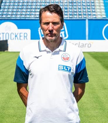 Reinhard Schnittker, FC Hansa Rostock, 3. Liga, Fußball, Portraittermin 2025 2026 Athletiktrainer Reinhard Schnittker (FC Hansa Rostock) beim Potraitfototermin im Ostseestadion. Rostock Ostseestadion Mecklenburg-Vorpommern Deutschland