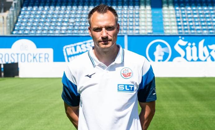 Marcus Rabenhorst, FC Hansa Rostock, 3. Liga, Fußball, Portraittermin 2025 2026 Co-Trainer Marcus Rabenhorst (FC Hansa Rostock) beim Potraitfototermin im Ostseestadion. Rostock Ostseestadion Mecklenburg-Vorpommern Deutschland