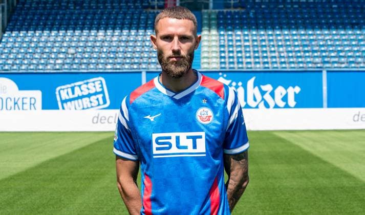 Dominik Lanius, FC Hansa Rostock, 3. Liga, Fußball, Portraittermin 2025 2026 Dominik Lanius (FC Hansa Rostock) beim Potraitfototermin im Ostseestadion. Rostock Ostseestadion Mecklenburg-Vorpommern Deutschland